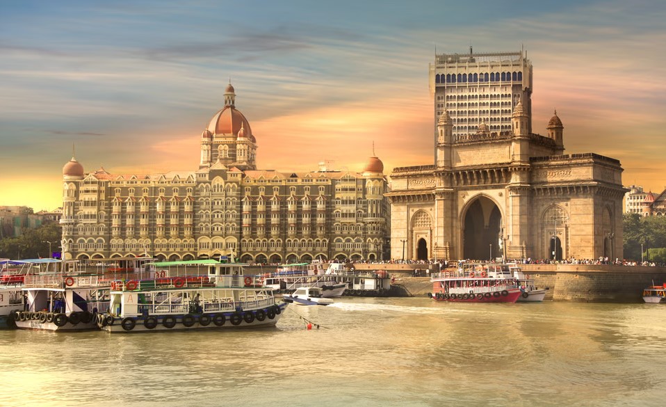 100 Places to visit in Mumbai, all you need to know.
