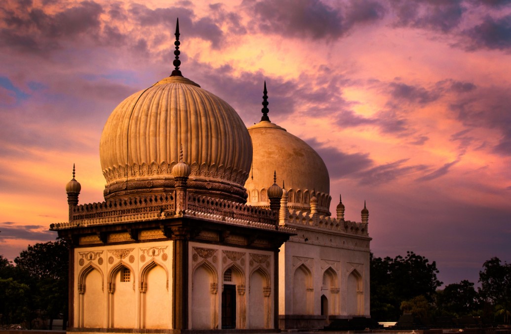 Tourist Places to Visit in Hyderabad: A Blend of Heritage and Modernity