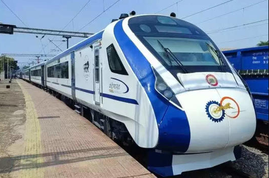 Exciting Development in Indian Railways: Vande Bharat Express to Expand with 16 Coaches, Enhancing Connectivity and Comfort